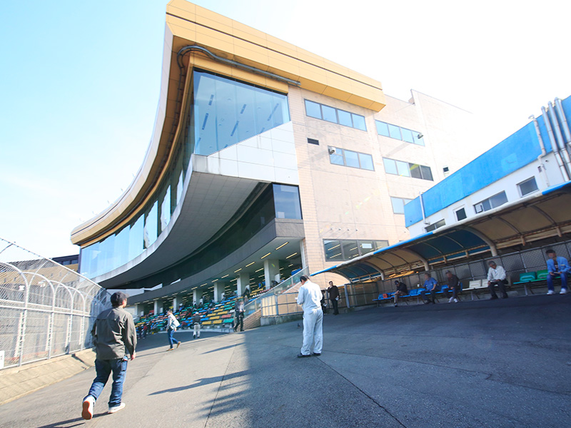 川口オートレース