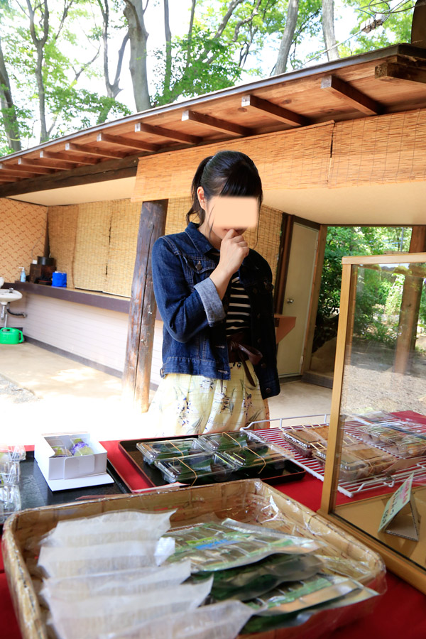 白間りほ 染谷花しょうぶ園