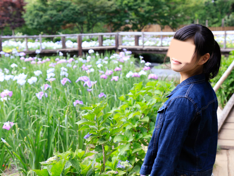 白間りほ 染谷花しょうぶ園